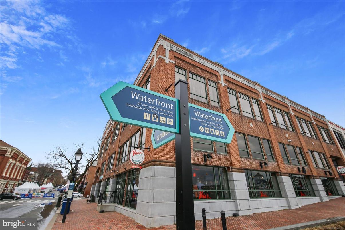 Exterior, Facade, Brick Facade, Condo Building