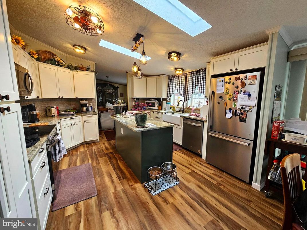 Interior, Kitchen, Wood Texture Flooring