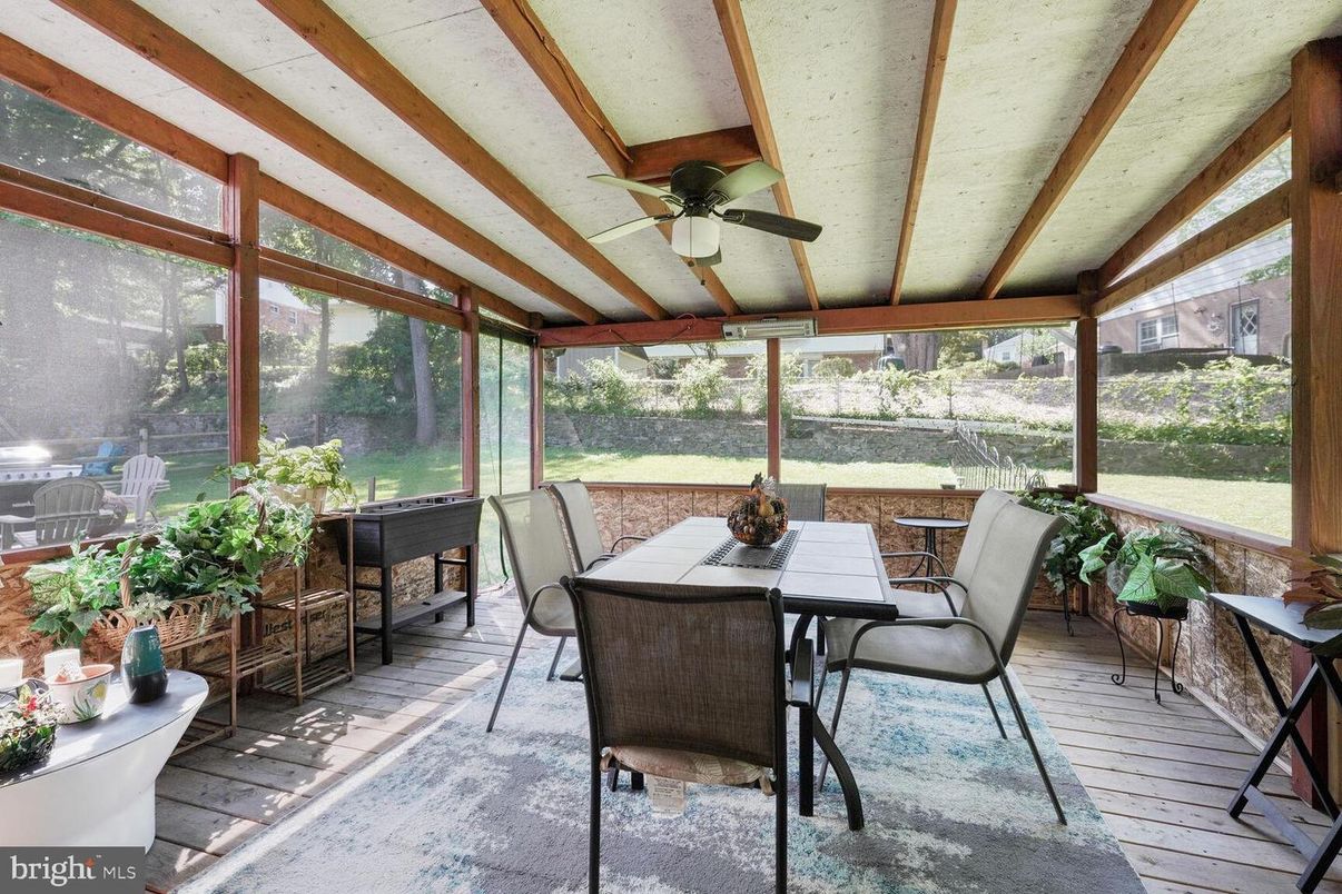 Interior, Sun Room, Wood Texture Flooring