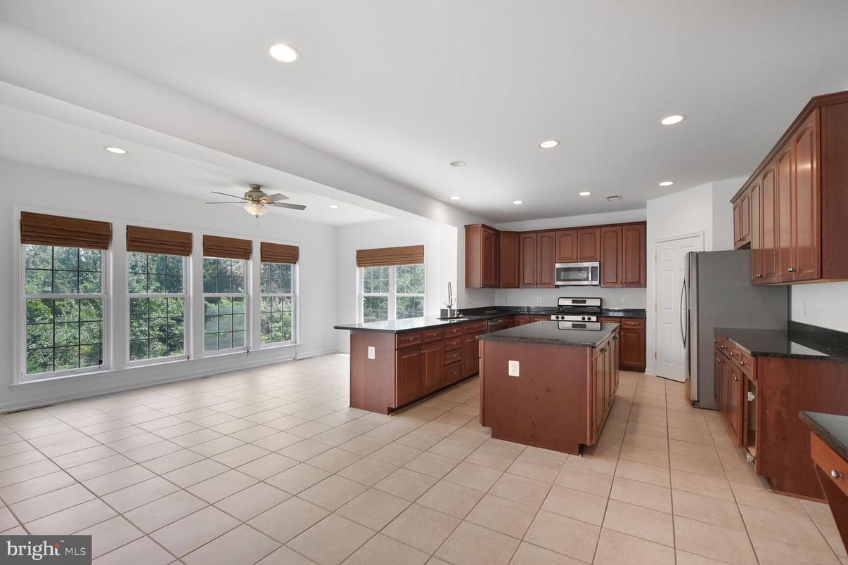 Interior, Kitchen, Recessed Lighting