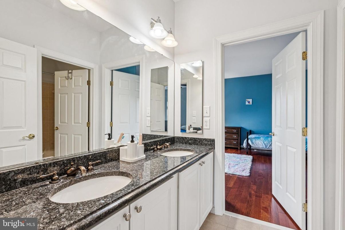 Bathroom, Bedroom, Dual Sink Vanities, Interior, Wood Texture Flooring