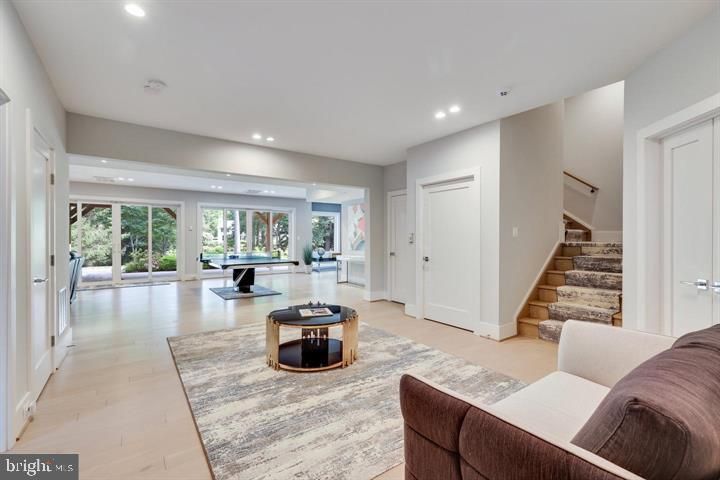 Game Room, Interior, Living room, Recessed Lighting, Wood Texture Flooring