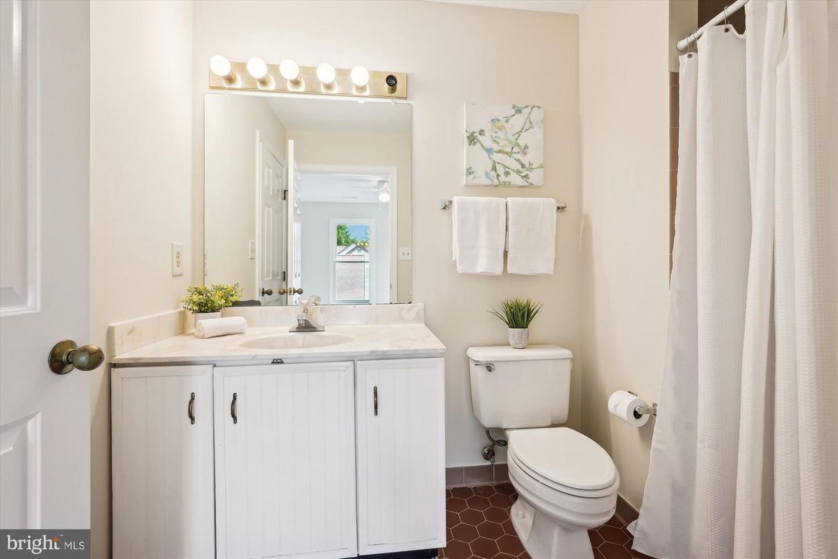 Bathroom, Interior