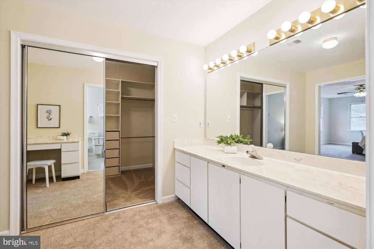 Bathroom, Interior, Walk-in Closets