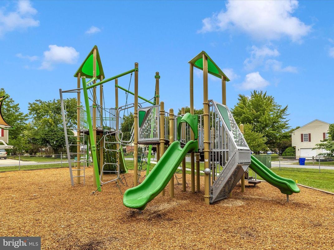 Backyard, Exterior, Playground
