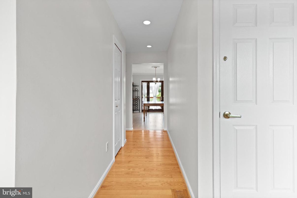 Chandelier, Interior, Pendant Lights, Recessed Lighting, Wood Texture Flooring