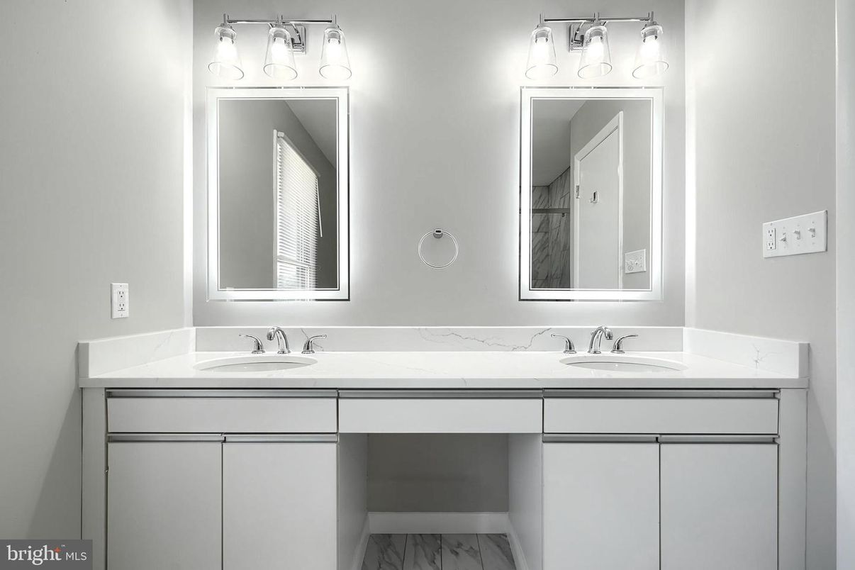 Bathroom, Dual Sink Vanities, Interior, Marble