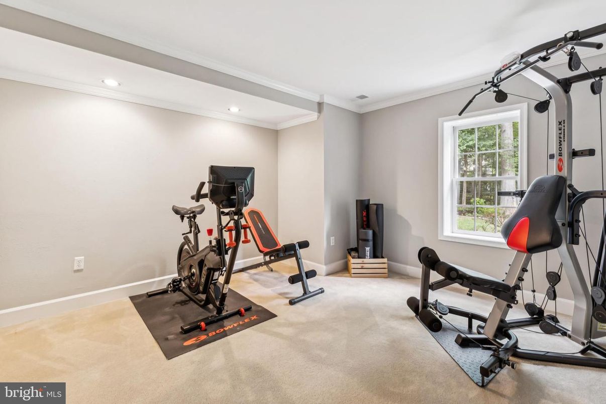 Fitness Equipment, Interior, Recessed Lighting