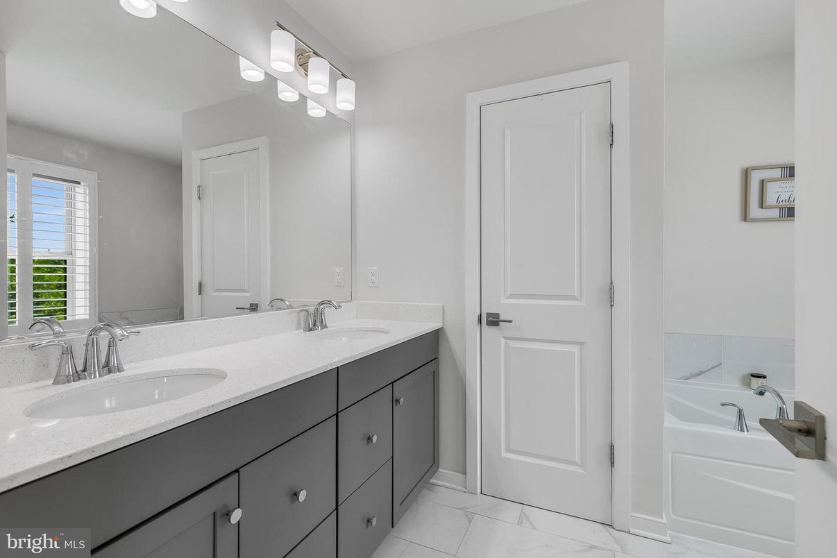 Bathroom, Dual Sink Vanities, Interior, Marble