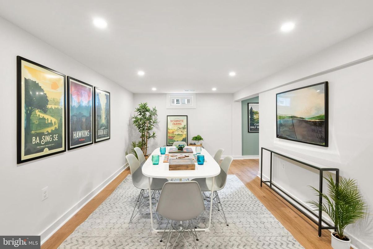 Dining room, Interior, Recessed Lighting, Wood Texture Flooring