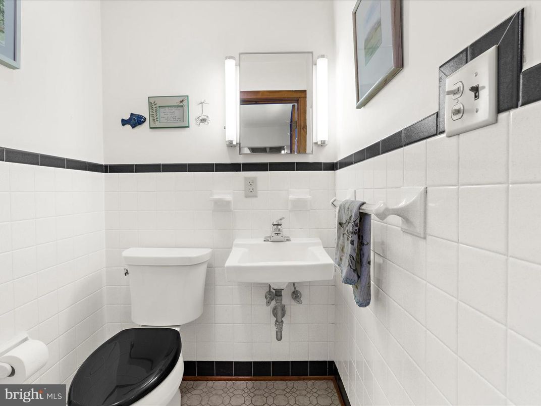 Bathroom, Interior