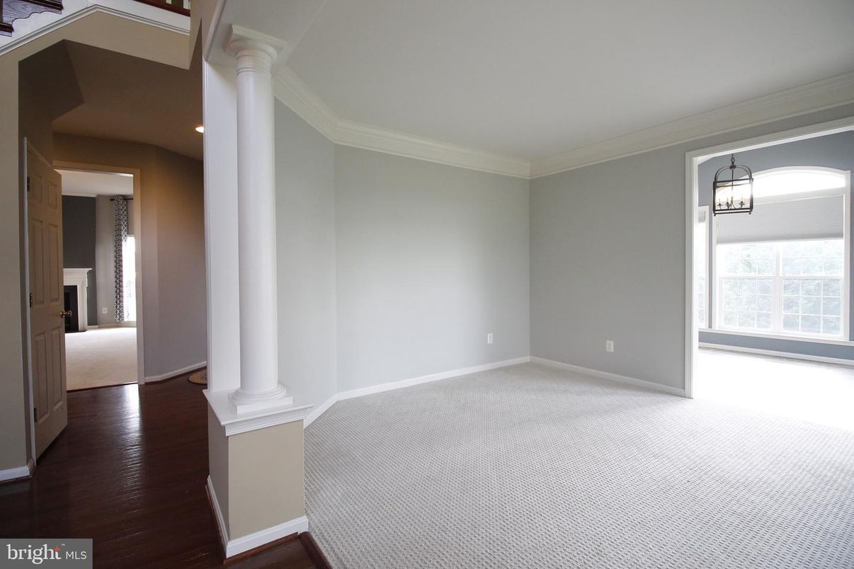 Empty room, Fireplace, Interior