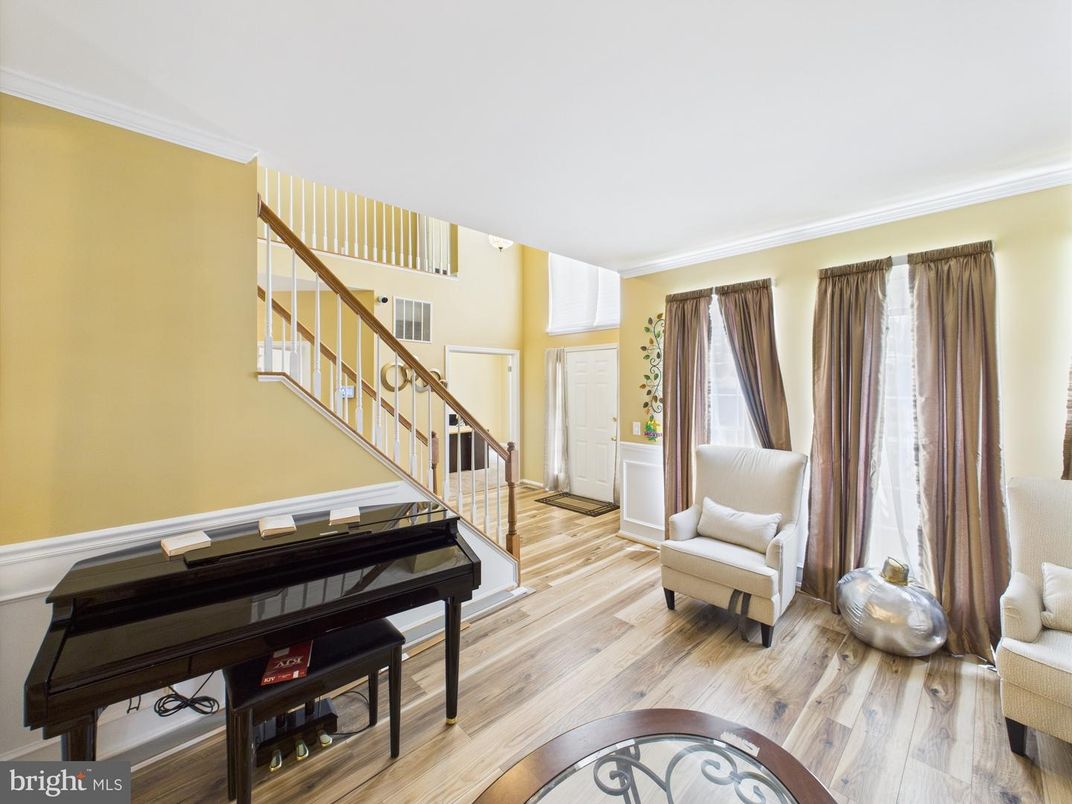Interior, Piano, Wood Texture Flooring
