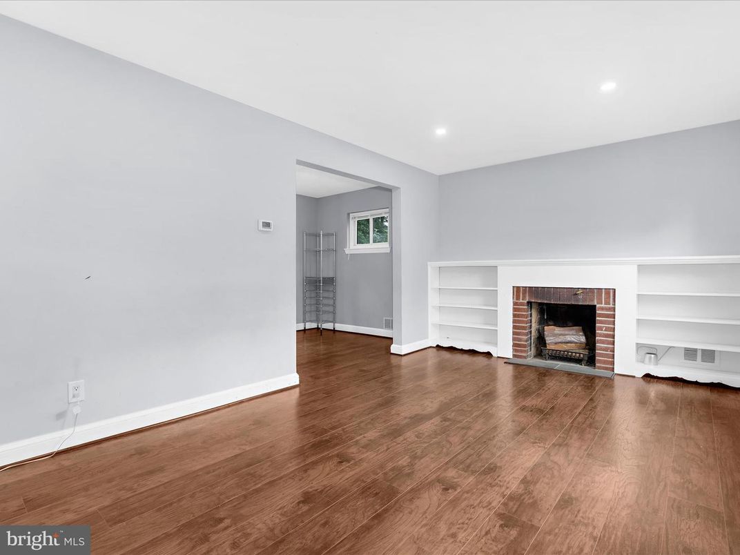 Empty room, Fireplace, Interior, Recessed Lighting, Wood Texture Flooring