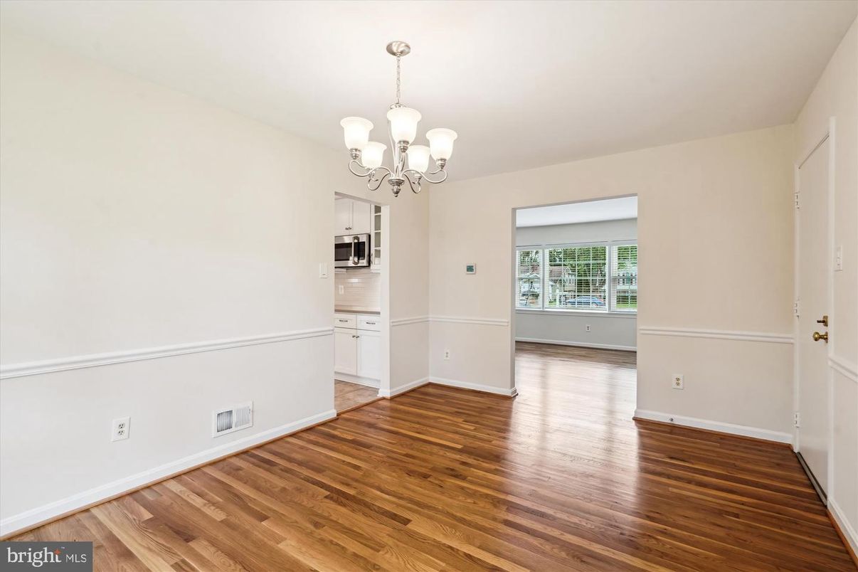 Chandelier, Empty room, Interior, Kitchen, Wood Texture Flooring