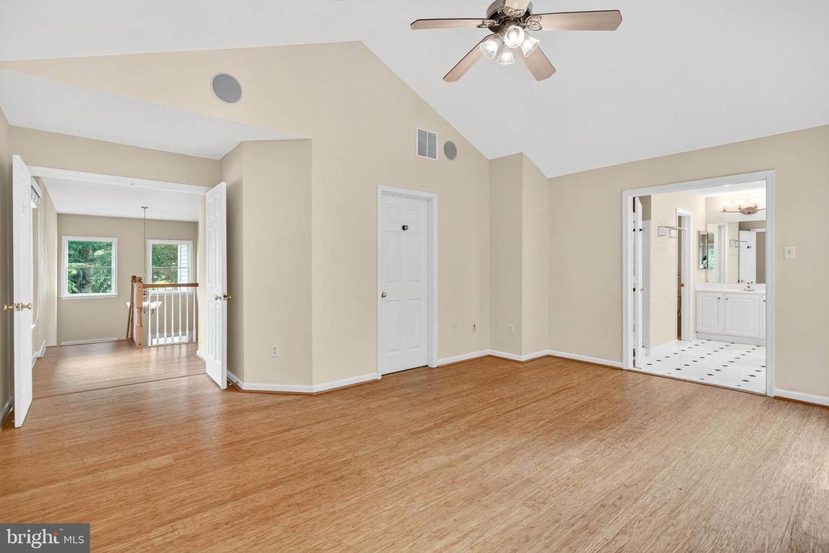 Bathroom, Empty room, Interior, Wood Texture Flooring
