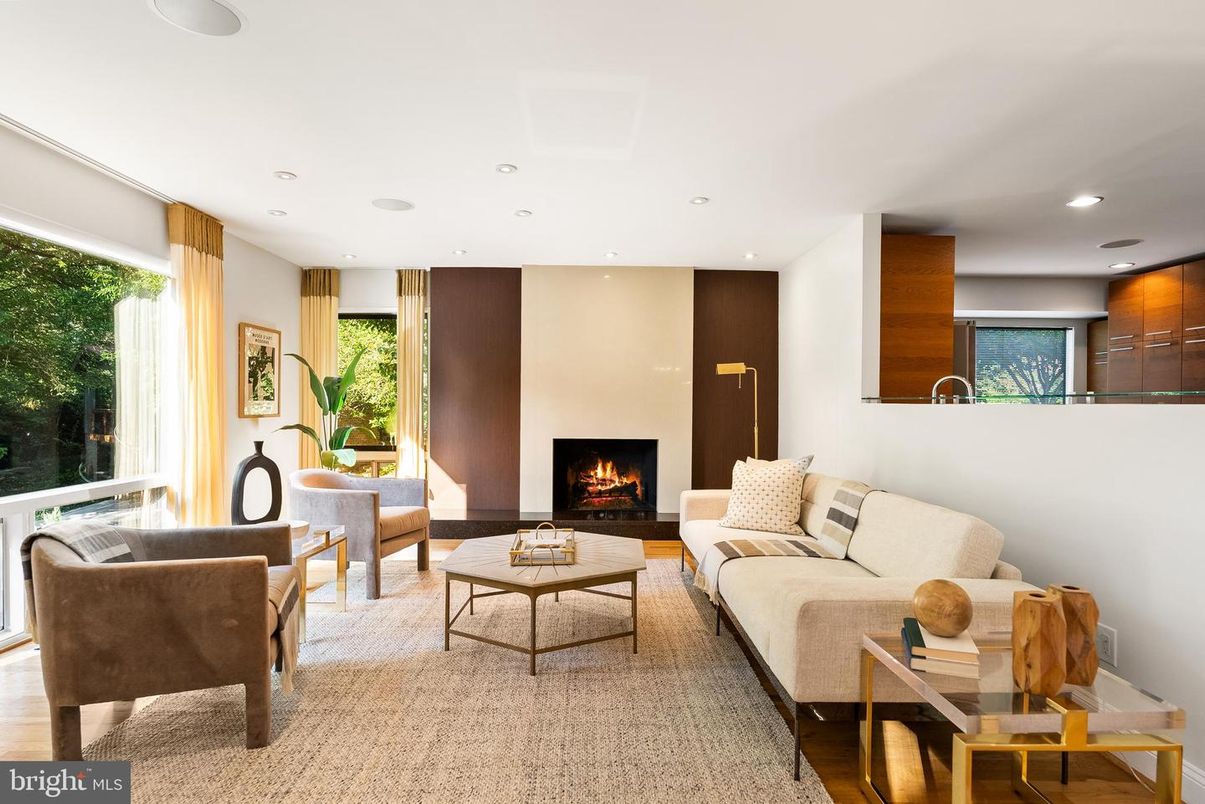 Fireplace, Interior, Living room, Recessed Lighting