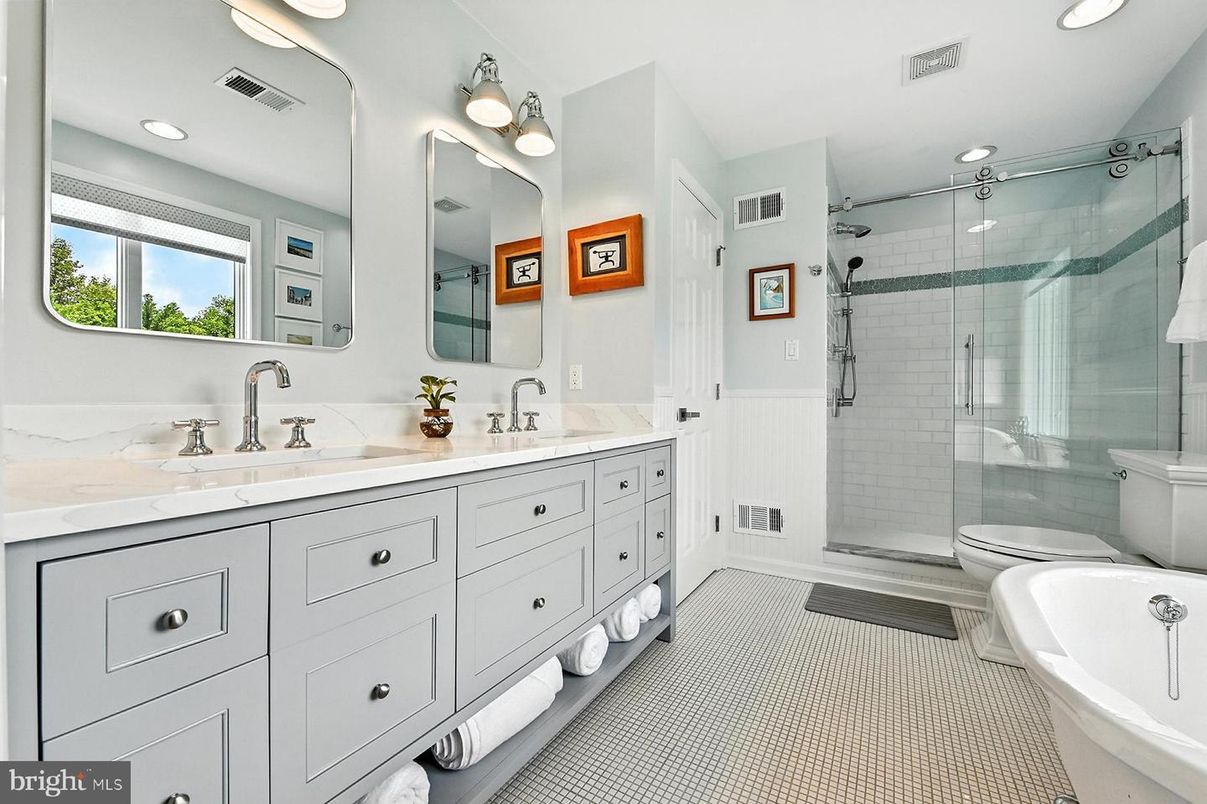 Bathroom, Dual Sink Vanities, Glass Shower, Interior, Recessed Lighting