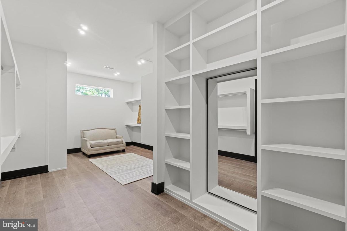 Interior, Recessed Lighting, Walk-in Closets, Wood Texture Flooring