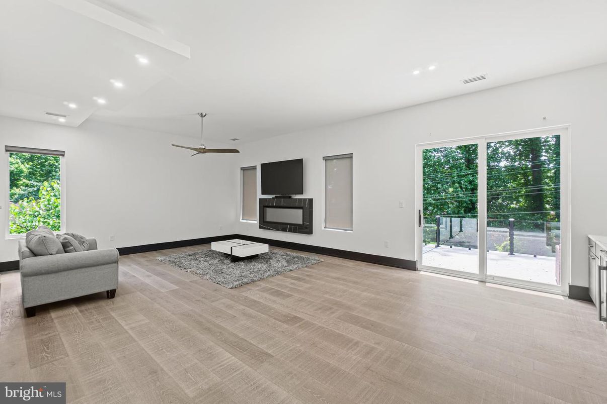 Fireplace, Interior, Recessed Lighting, Wood Texture Flooring