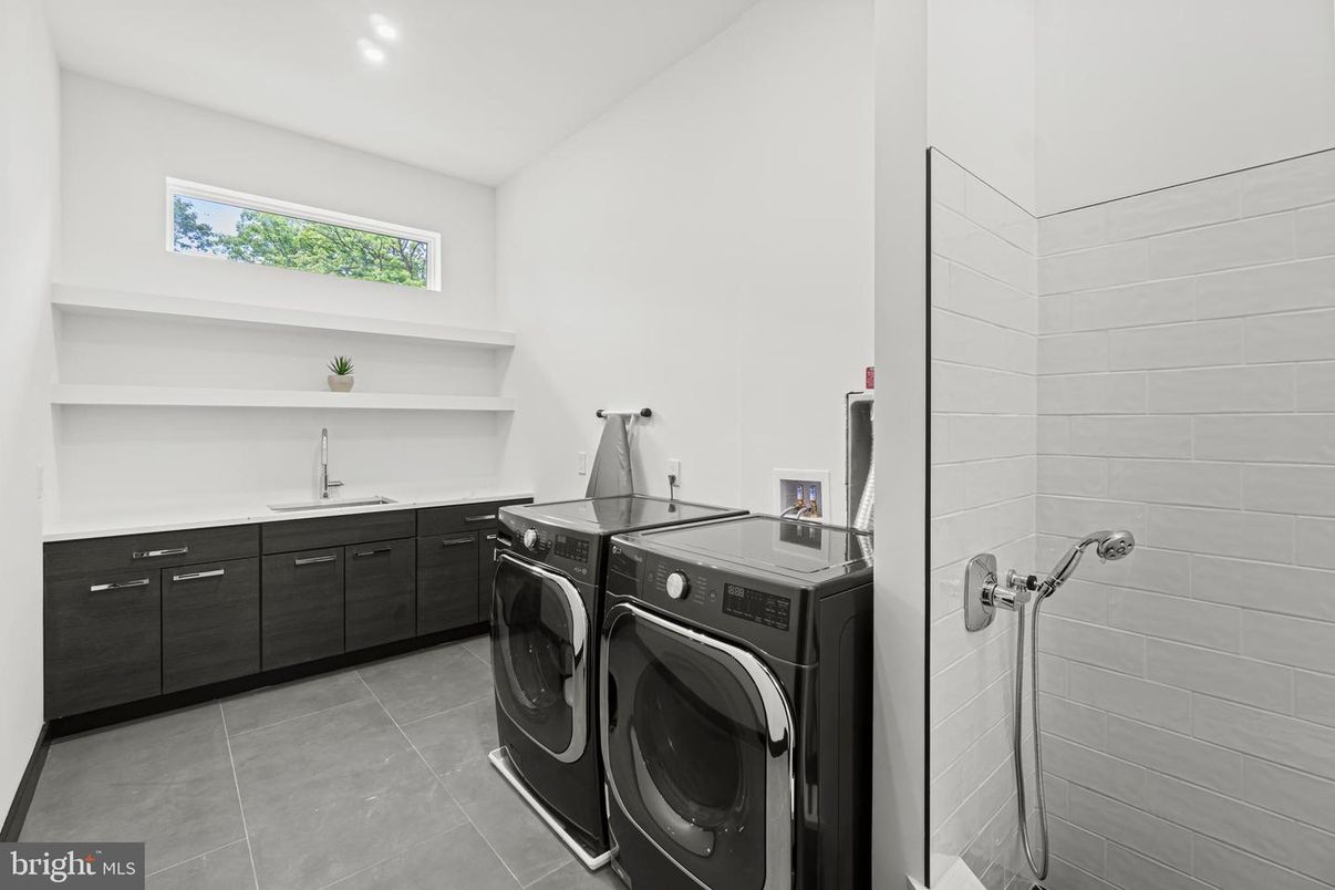 Interior, Recessed Lighting, Washer
