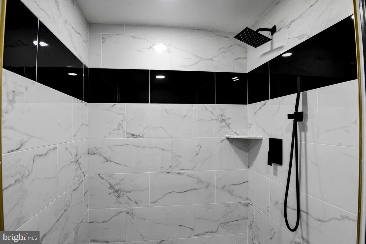 Bathroom, Interior, Marble Walls