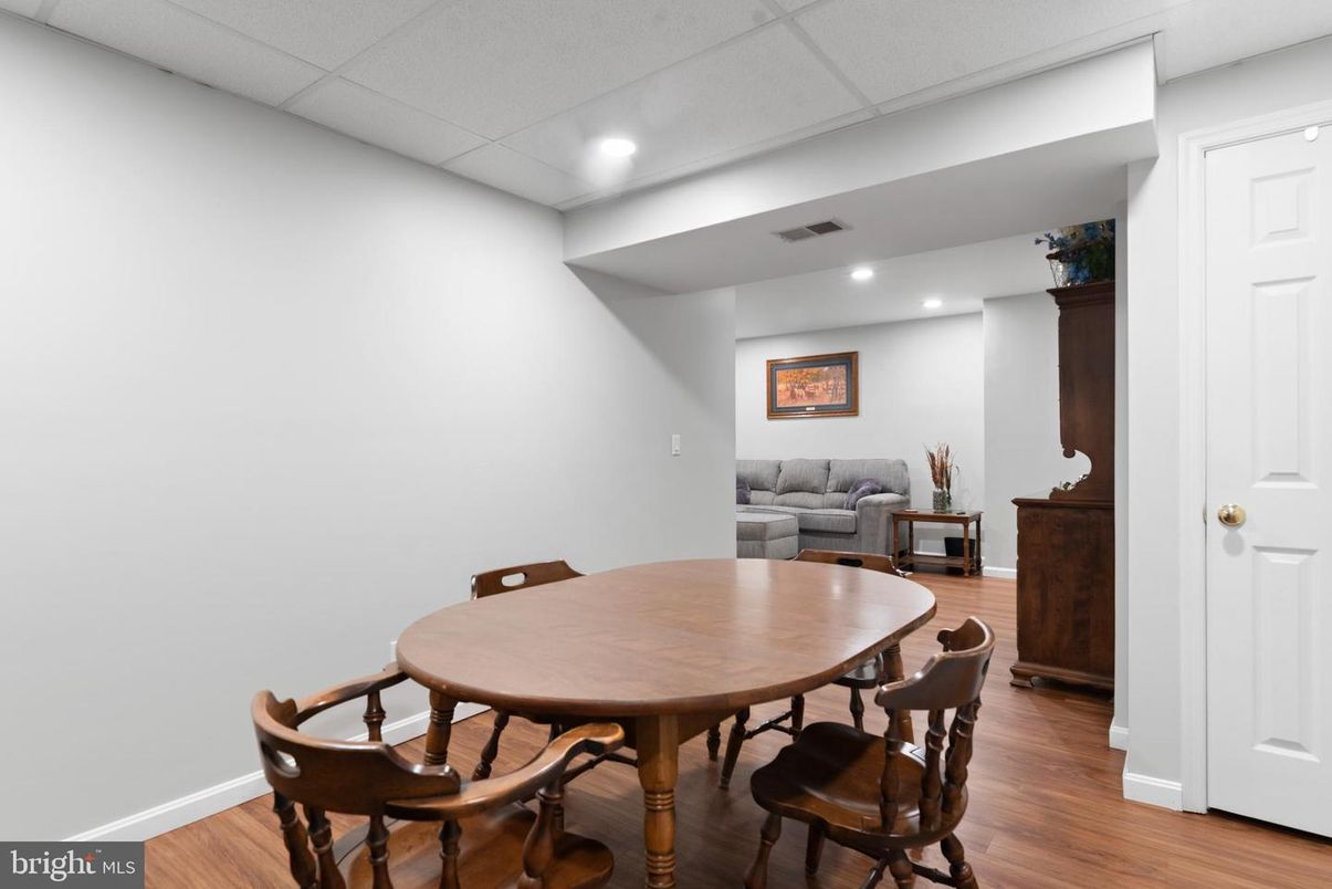 Dining room, Interior, Recessed Lighting, Wood Texture Flooring