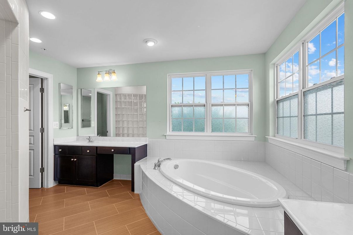 Bathroom, Interior, Recessed Lighting, Tile Countertops, Wood Texture Flooring