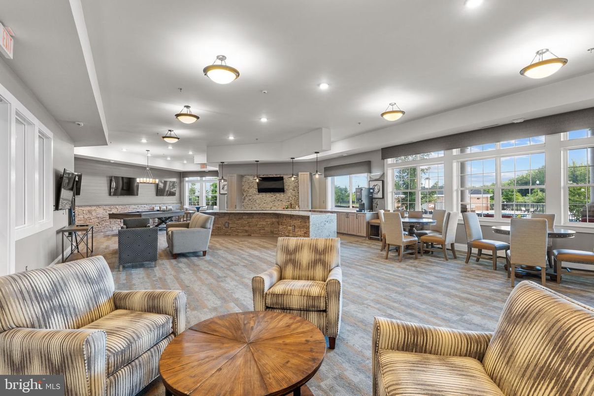 Dining room, Interior, Kitchen, Living room, Pendant Lights, Recessed Lighting