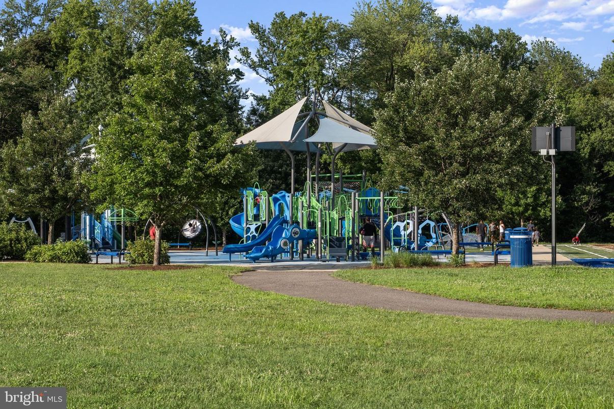 Backyard, Exterior, Playground