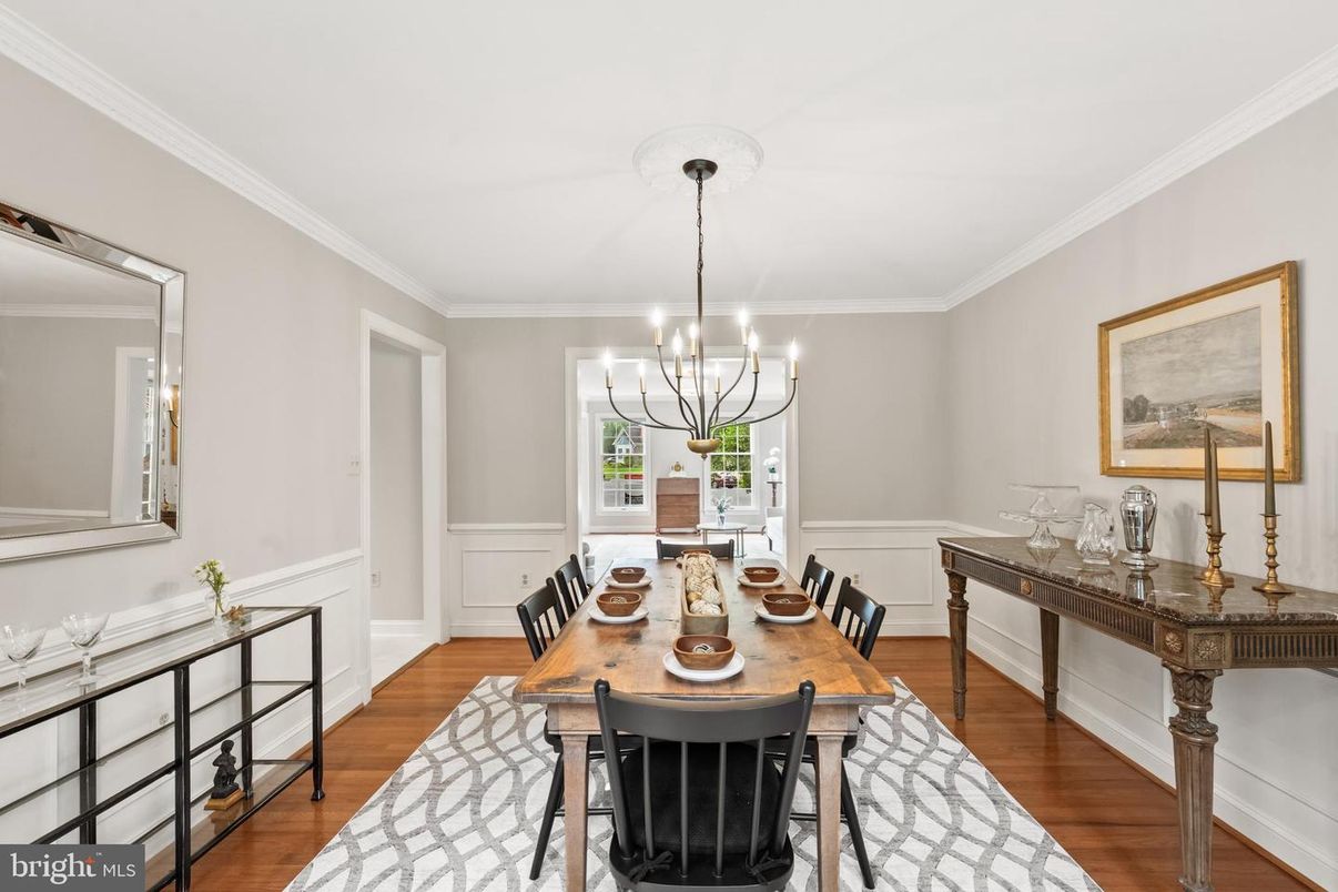 Chandelier, Dining room, Interior, Wood Texture Flooring