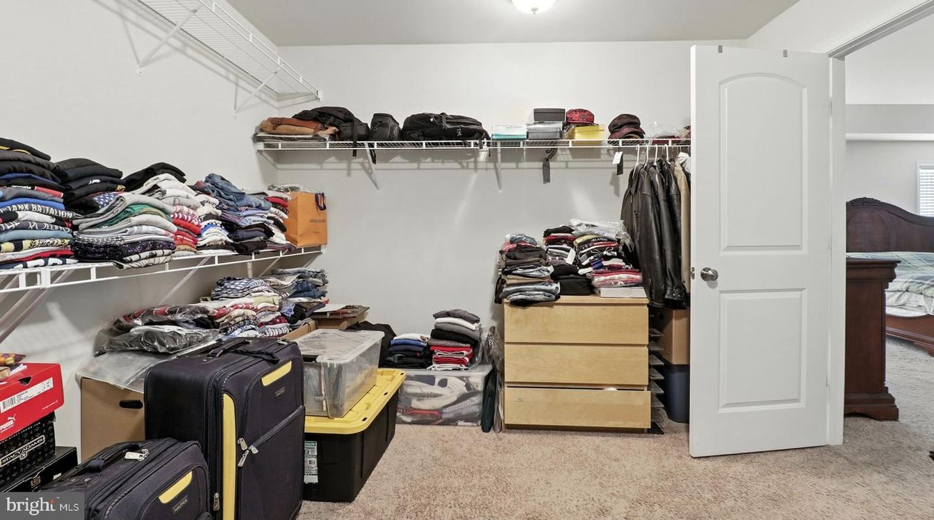 Interior, Walk-in Closets