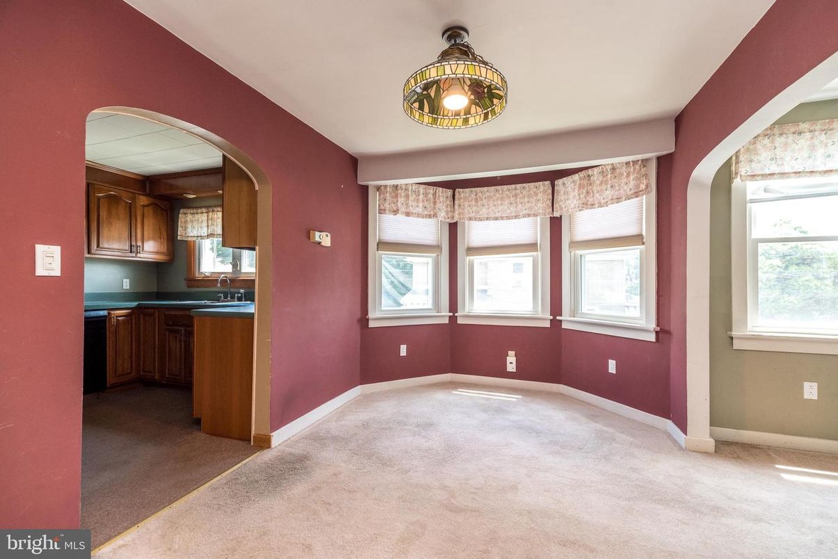 Empty room, Interior, Kitchen