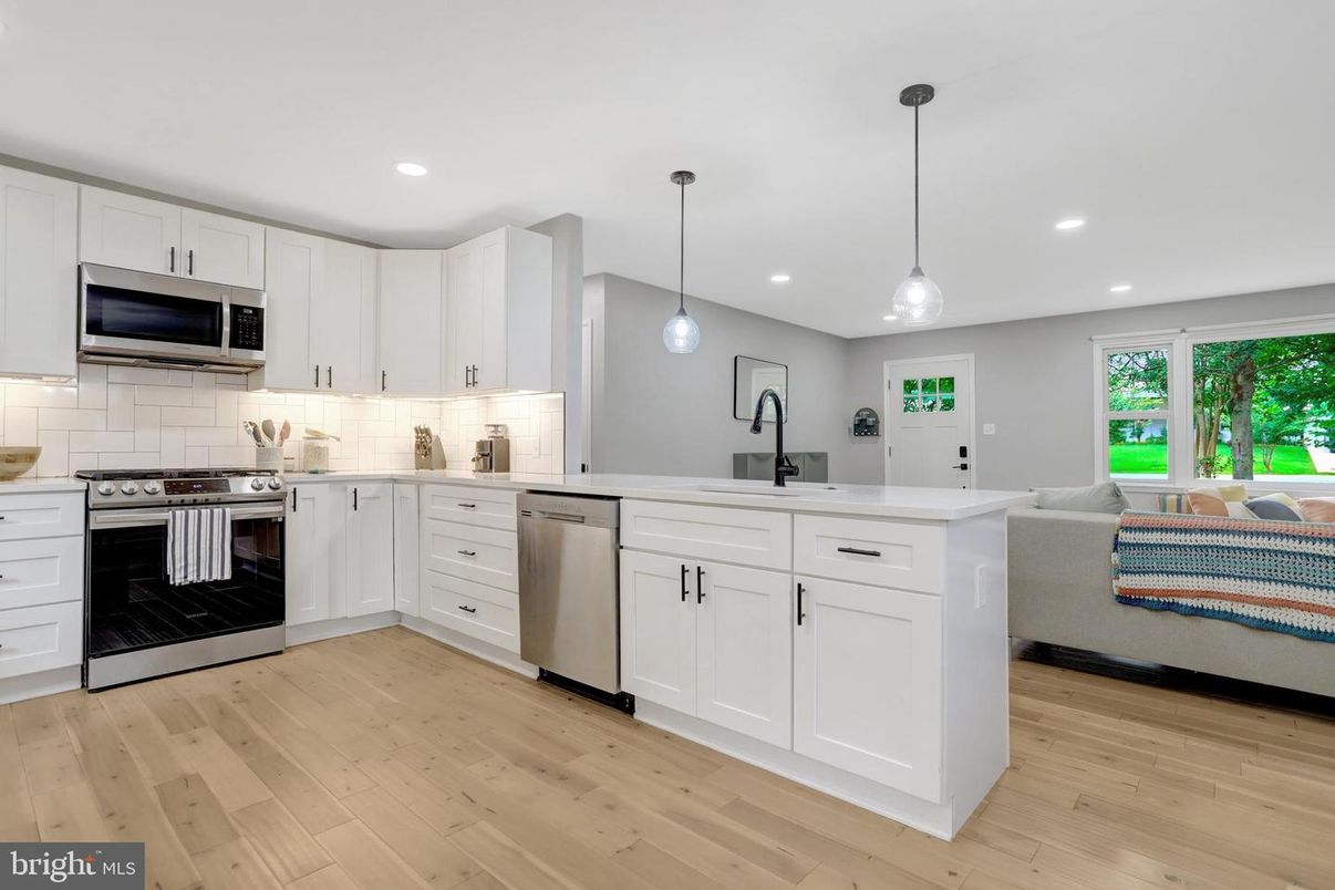 Interior, Kitchen, Pendant Lights, Recessed Lighting, Stainless Steel Appliances, Wood Texture Flooring