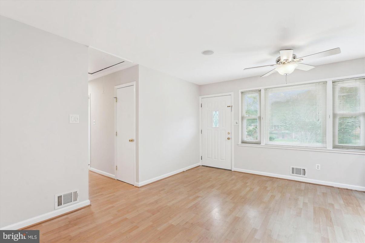 Empty room, Interior, Wood Texture Flooring