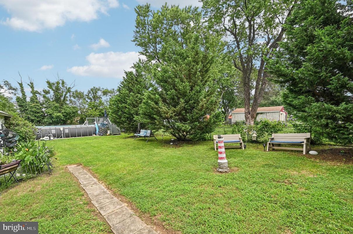 Backyard, Exterior, Playground