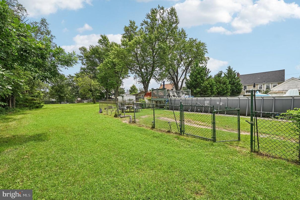 Backyard, Exterior, Playground