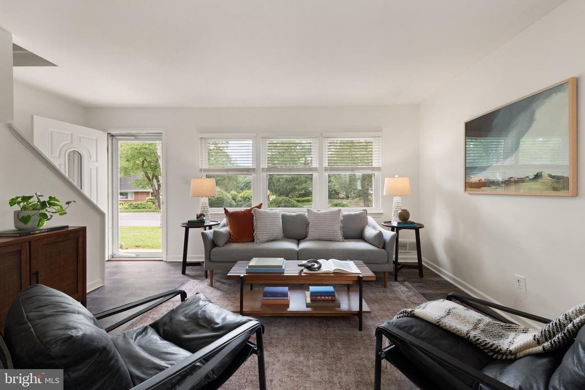 Interior, Living room