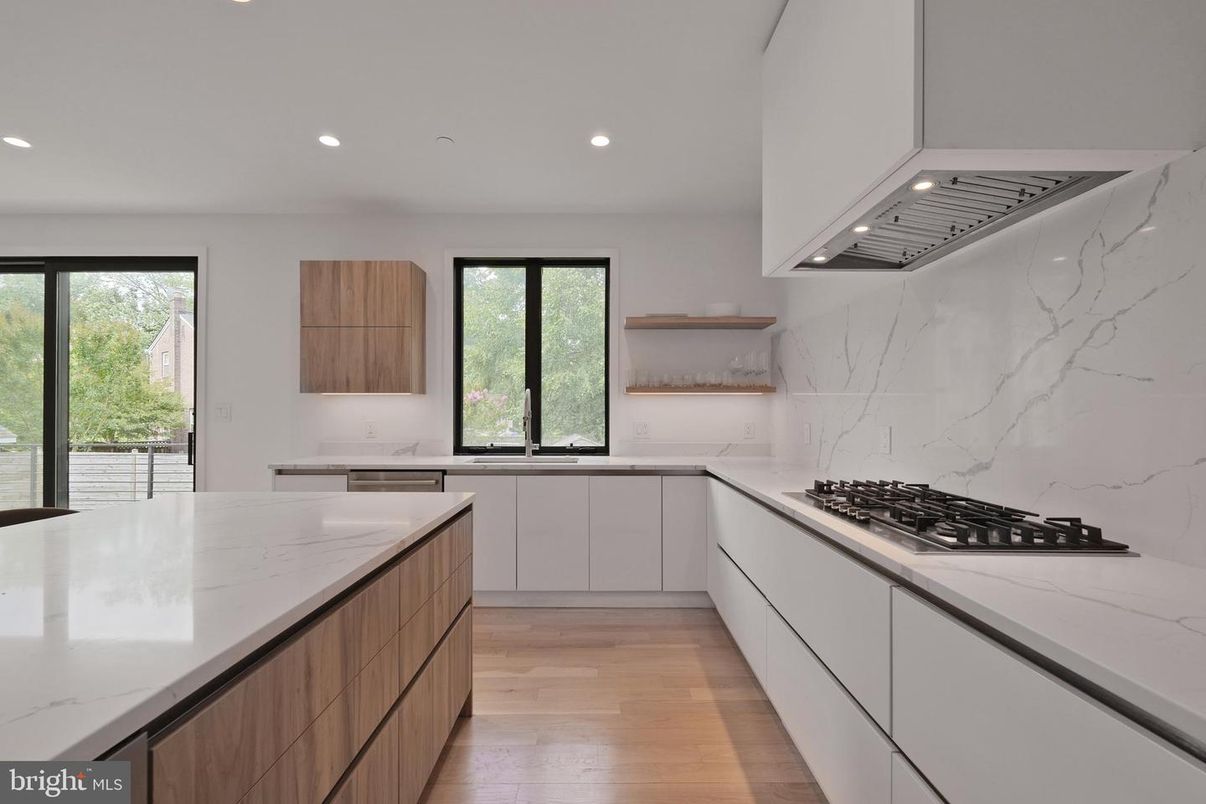 Interior, Kitchen, Marble Walls, Recessed Lighting, Wood Texture Flooring