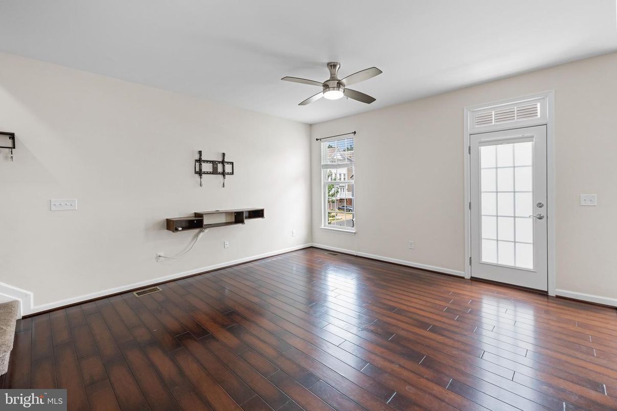 Empty room, Interior, Wood Texture Flooring