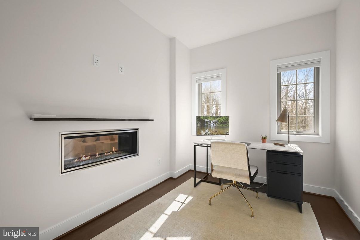 Fireplace, Home Office, Interior