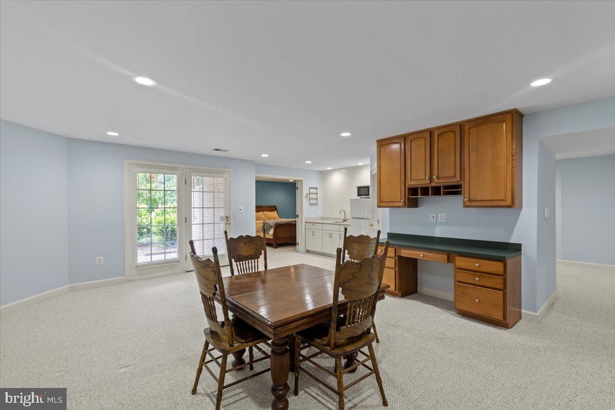 Dining room, Interior, Kitchen, Recessed Lighting