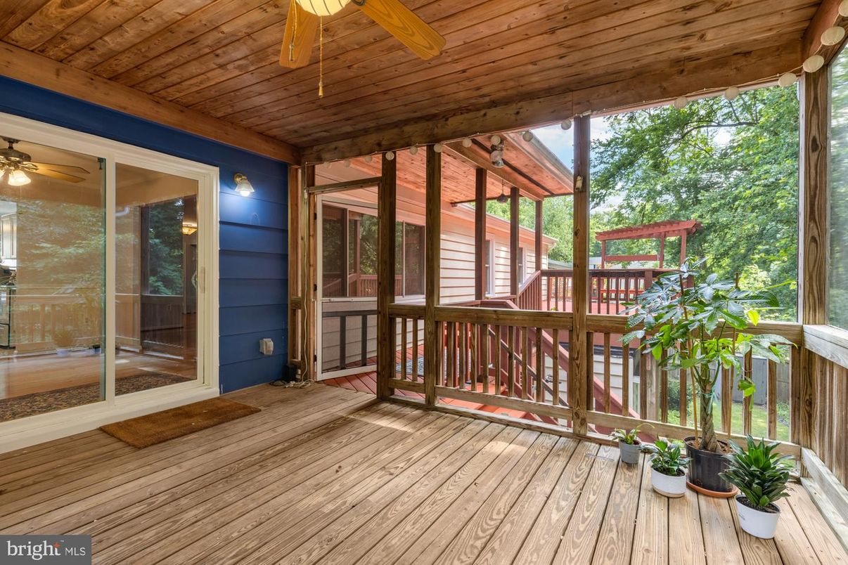 Exterior, Wooden Ceilings, Wood Texture Flooring