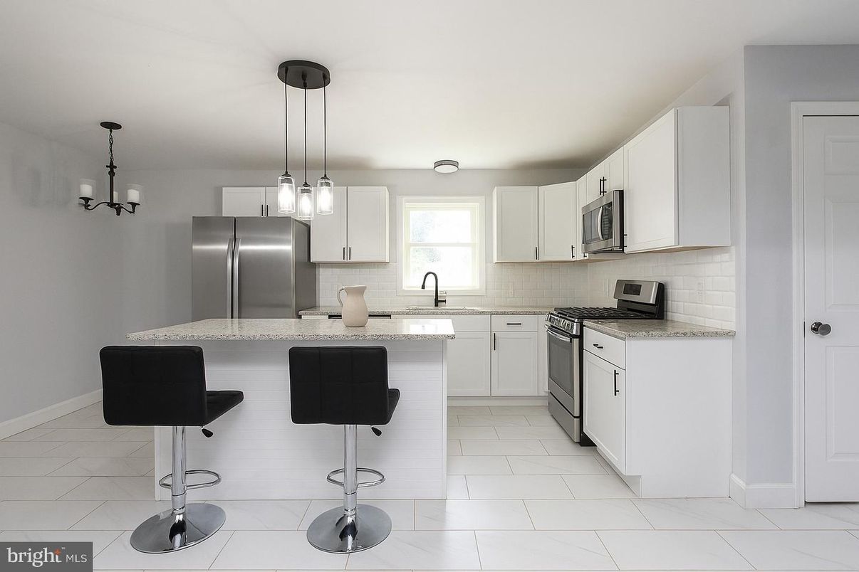 Interior, Kitchen, Marble, Pendant Lights, Stainless Steel Appliances