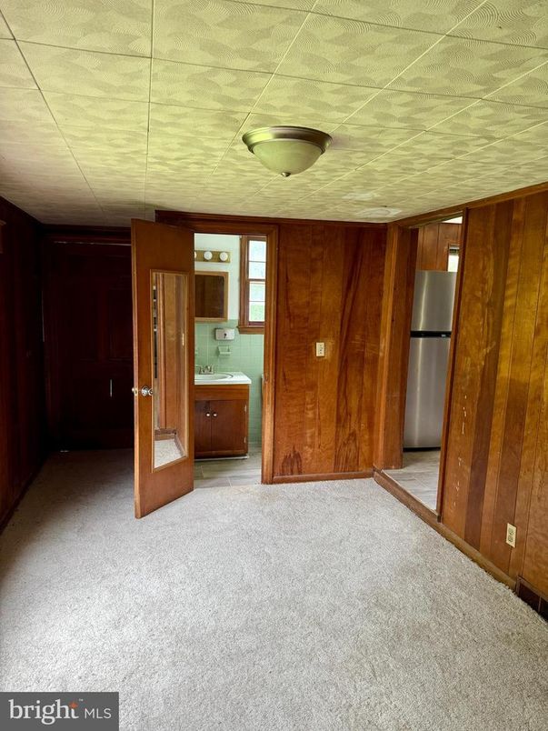 Empty room, Interior, Kitchen, Wooden Walls