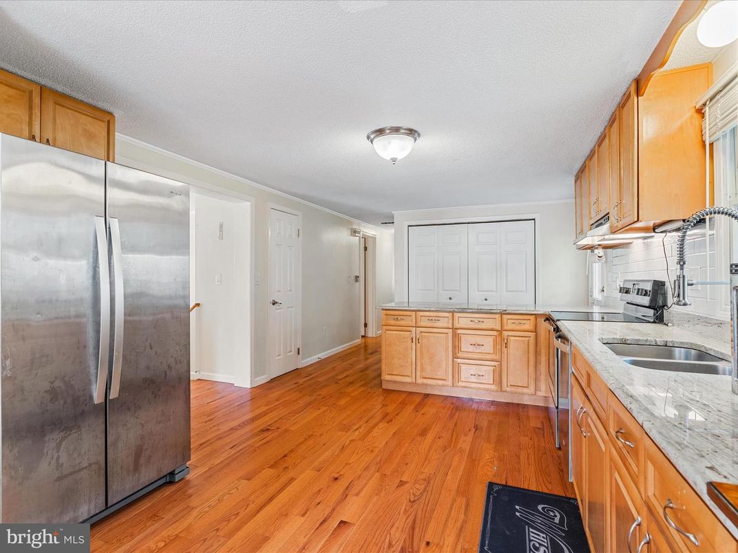 Interior, Kitchen, Wood Texture Flooring
