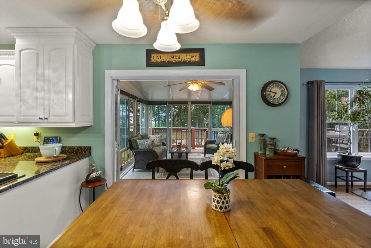 Dining room, Interior, Living room, Wood Texture Flooring