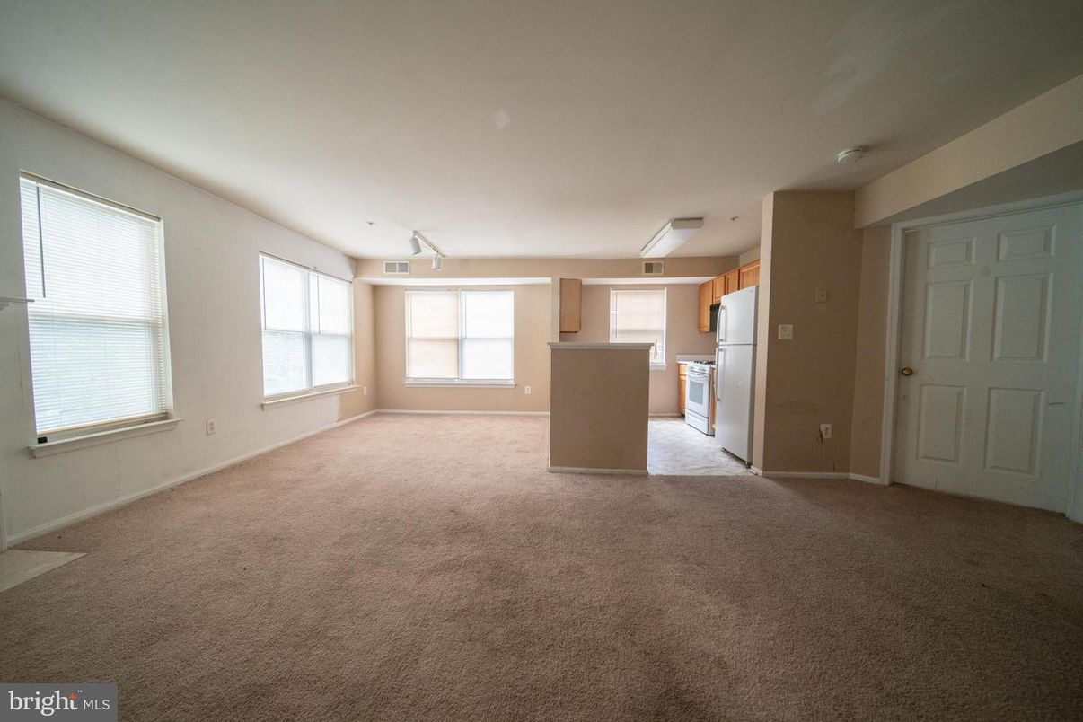 Empty room, Interior, Kitchen