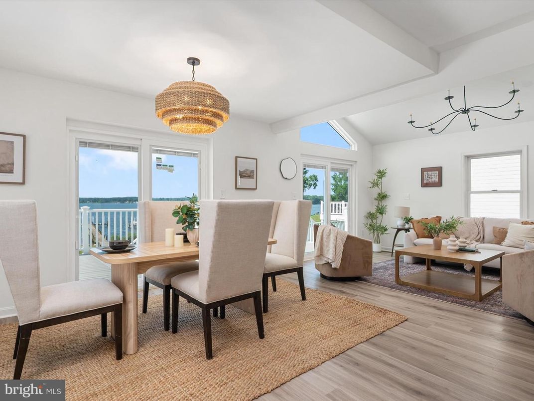 Chandelier, Dining room, Interior, Living room, Water, Wood Texture Flooring
