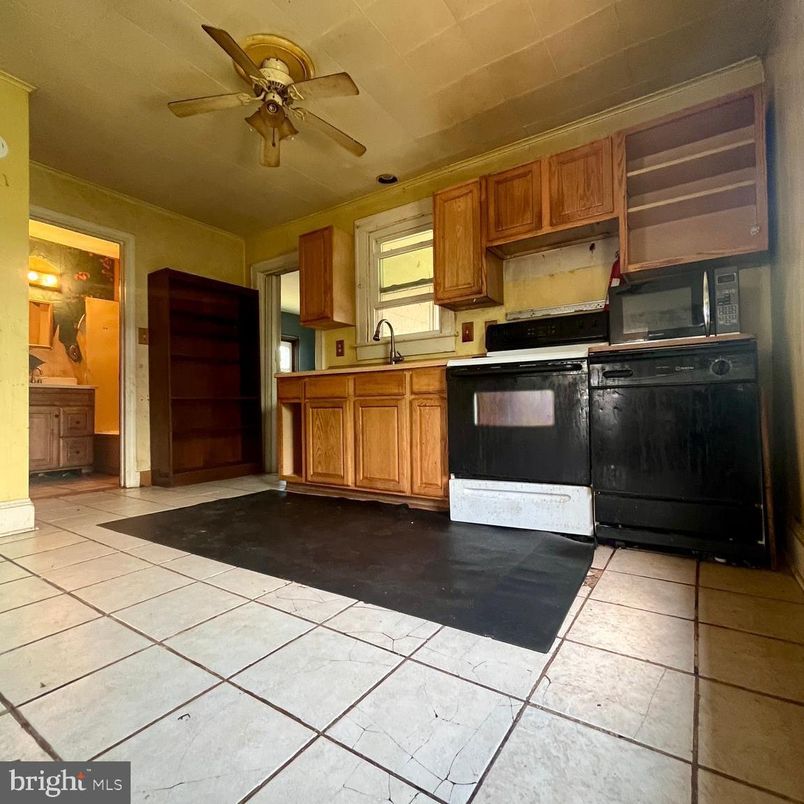Interior, Kitchen